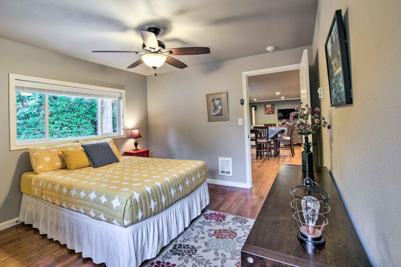 Coos Bay Retreat Less Than 2 Mi To Marina And Casino! Екстериор снимка