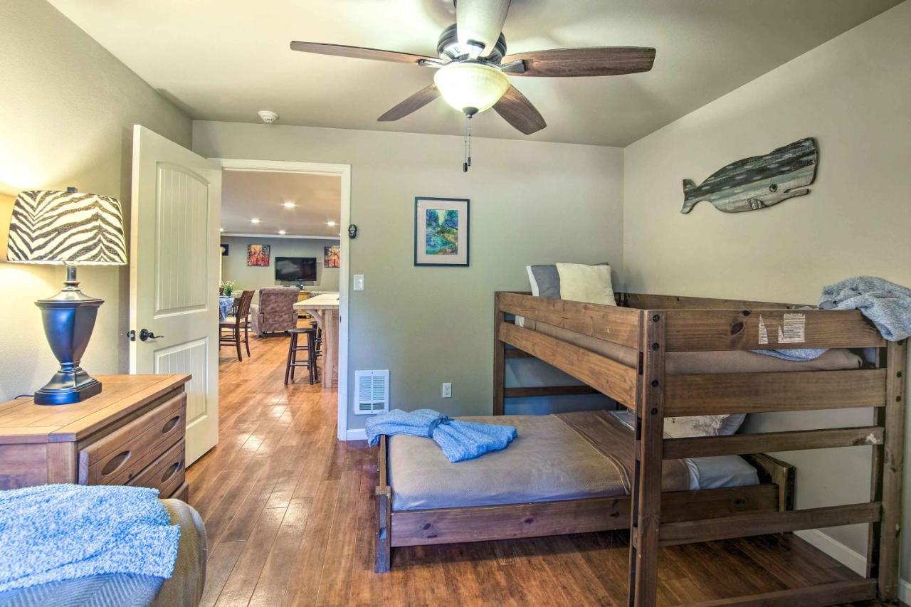 Coos Bay Retreat Less Than 2 Mi To Marina And Casino! Екстериор снимка